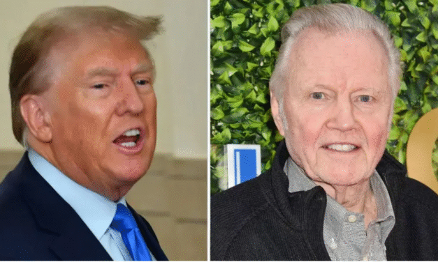 Jon Voight: Sugiere a Trump aranceles a películas extranjeras
