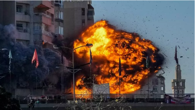 Ola de bombardeos de Israel contra puntos del sur del Líbano