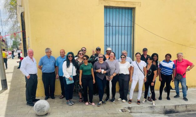Comerciantes y residentes de la Zona Colonial exigen respuestas ante caos de las remodelaciones.