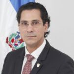 Diputado anuncia proyecto de ley para elevar la edad de pensión en sistemas públicos y de la seguridad social