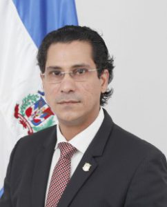 Diputado anuncia proyecto de ley para elevar la edad de pensión en sistemas públicos y de la seguridad social