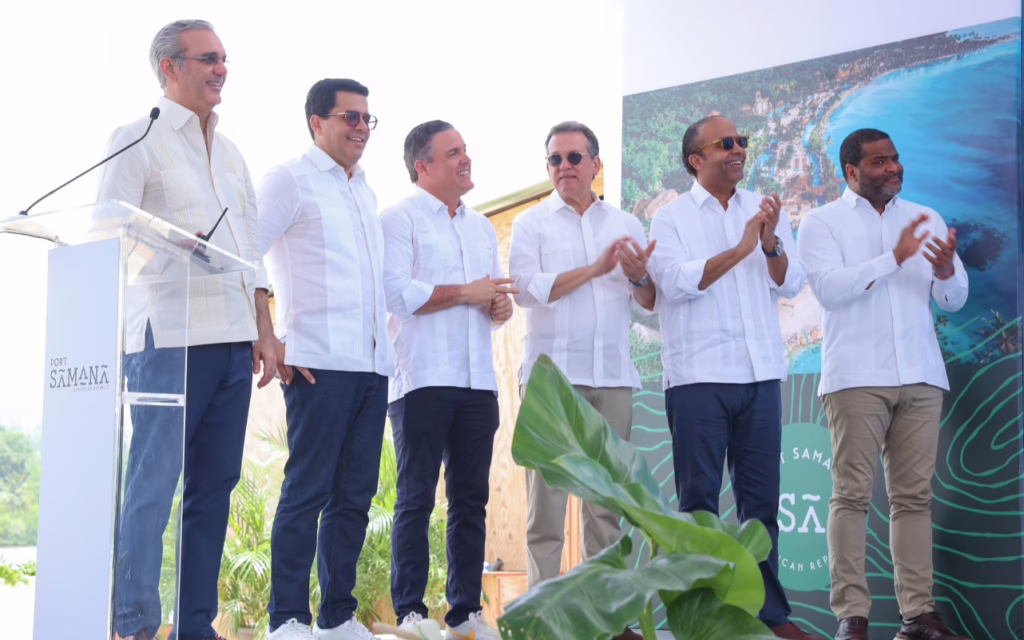 Presidente Abinader deja iniciados los trabajos del Puerto Turístico «Samaná Port»
