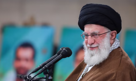 El líder de Irán, el ayatolá Ali Jamenei, proclama su victoria sobre Israel