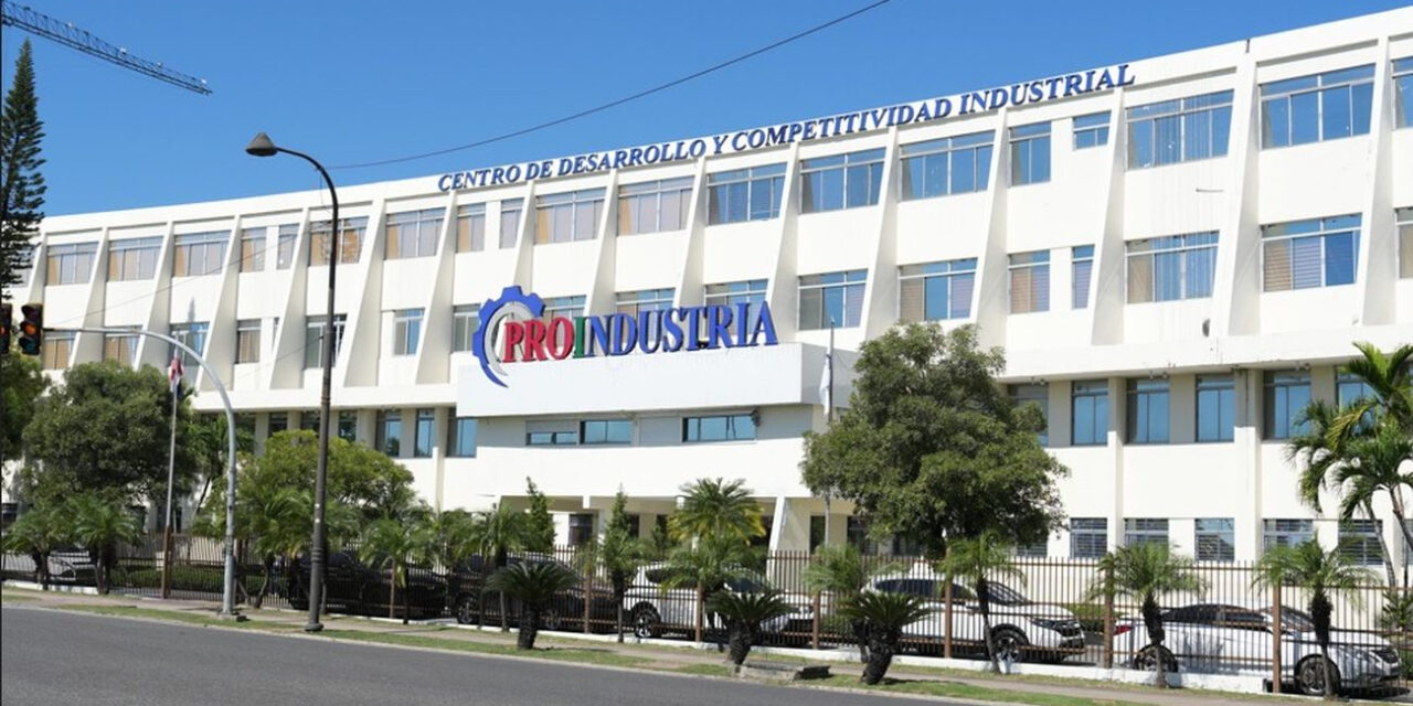 Proindustria incrementa en un 16 % la recuperación de cartera de crédito durante el período mayo 2024-abril 2025