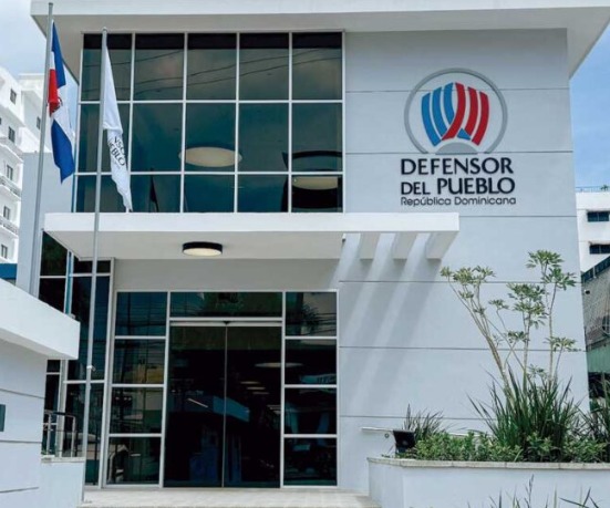 Ordenan reintegro escolar a niño expulsado arbitrariamente en Las Terrenas