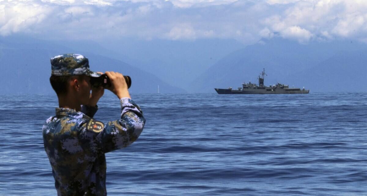 Taiwán inicia maniobras militares frente a amenaza de China