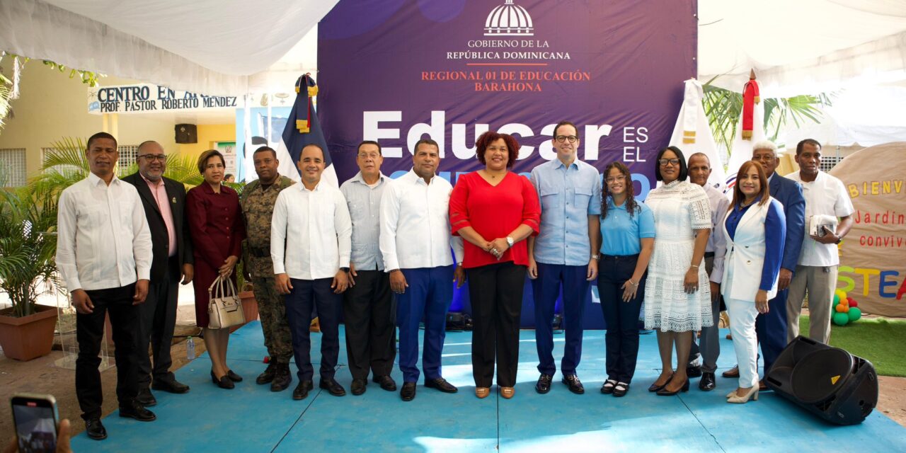 El año escolar 2025-2026 arranca con actos simultáneos en los 122 distritos escolares.