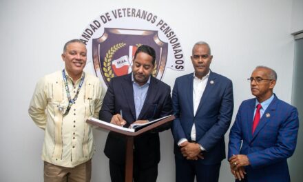 Presidente del CONADIS valora gestión del General Valerio al frente de la Hermandad de Veteranos