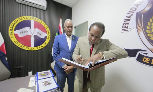 Hermandad sigue Integrando Pasados Jefes Militares