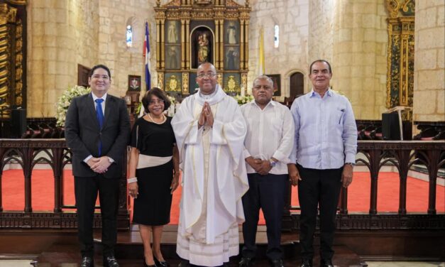 PROMESE/CAL celebra misa de acción de gracias por su 41 aniversario