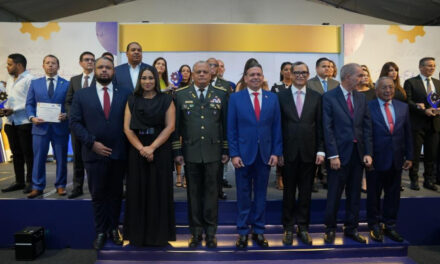 Industria Militar Dominicana recibe Reconocimiento a la Innovación Industrial Manufacturera 2025