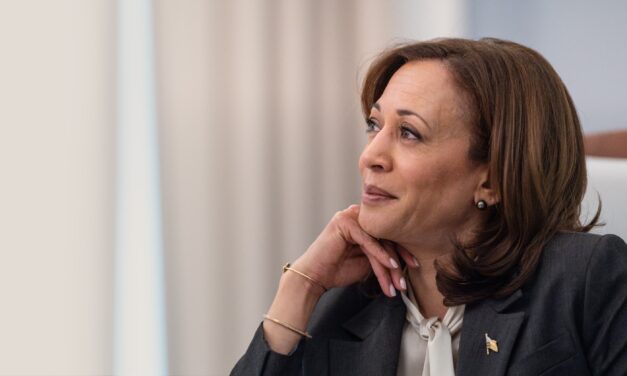 EE.UU: Trump pone fin a la protección de seguridad de Kamala Harris