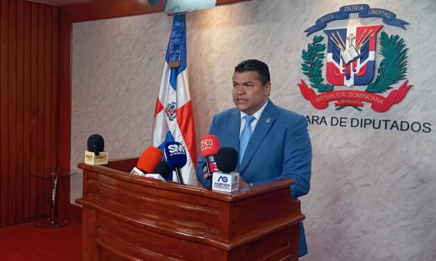 Tobías Crespo somete proyecto de ciudadanía digital y municipios inteligentes (Smart Cities) para eficientizar trabajos en municipalidad