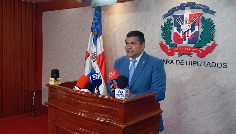 Tobías Crespo somete proyecto de ciudadanía digital y municipios inteligentes (Smart Cities) para eficientizar trabajos en municipalidad