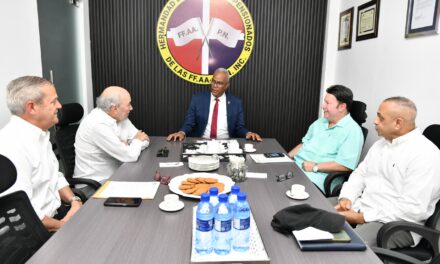 Presidente de la Hermandad se reúne con empresarios y evalúan terminación del Centro de Diagnóstico de los Veteranos.