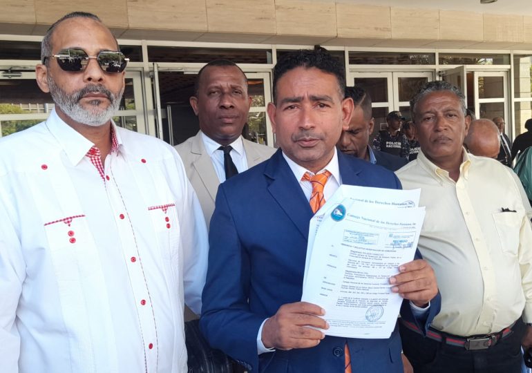 Conadehu denuncia a director de la PN, Antonio Guzmán Peralta por presunto desfalco de RD$441 Millones en Digesett