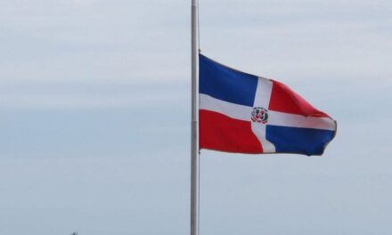 Presidente Abinader declara duelo oficial este 26 de septiembre por fallecimiento de Guillermo Caram Herrera, exgobernador del Banco Central