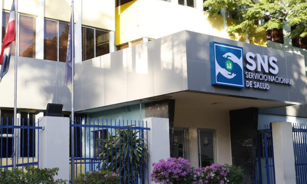 SNS incrementa casi el doble a salario de enfermeras, suma más de 6,200 a la Red Pública