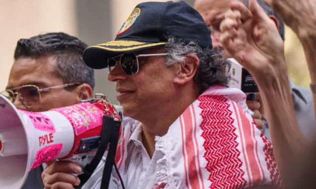 Estados Unidos revoca la visa a Gustavo Petro por sus «acciones imprudentes e incendiarias» durante una protesta pro palestina en Nueva York