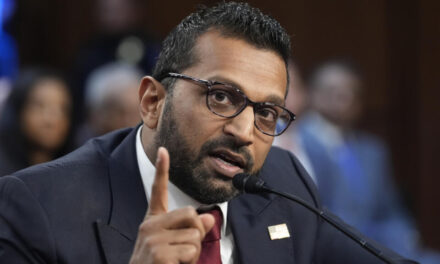 El FBI frustra un posible ataque terrorista en Michigan.