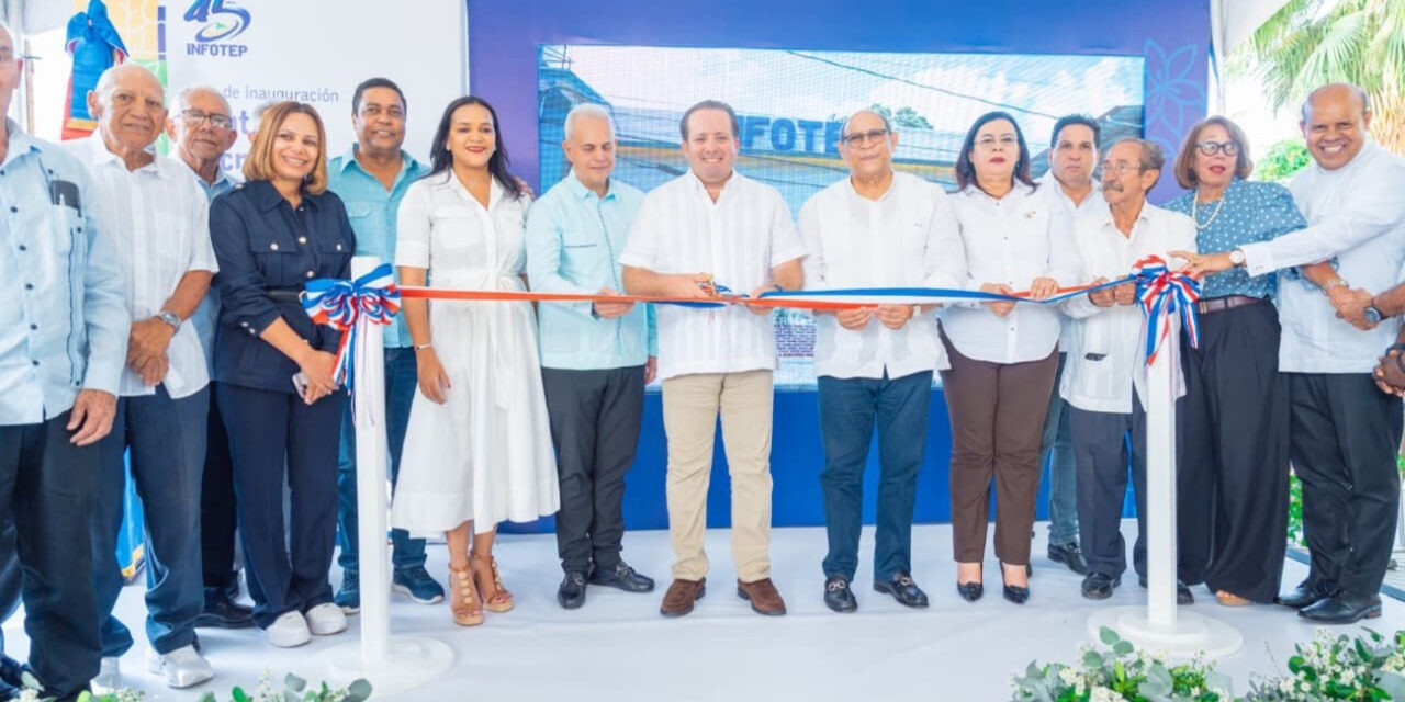Gobierno inaugura nuevo centro de Infotep en Jarabacoa