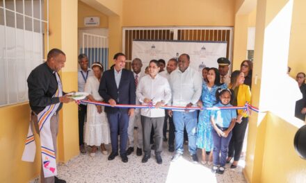 El INABIE pone en funcionamiento módulo de salud bucal para beneficiar a 3,661 estudiantes de Las Matas de Farfán