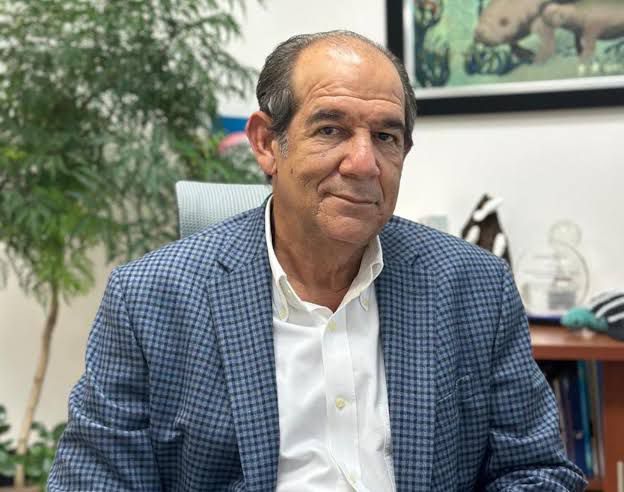 Viceministro de Recursos Costeros advierte sobre el riesgo de diluir avances ambientales con prórrogas en la Ley de Residuos Sólidos
