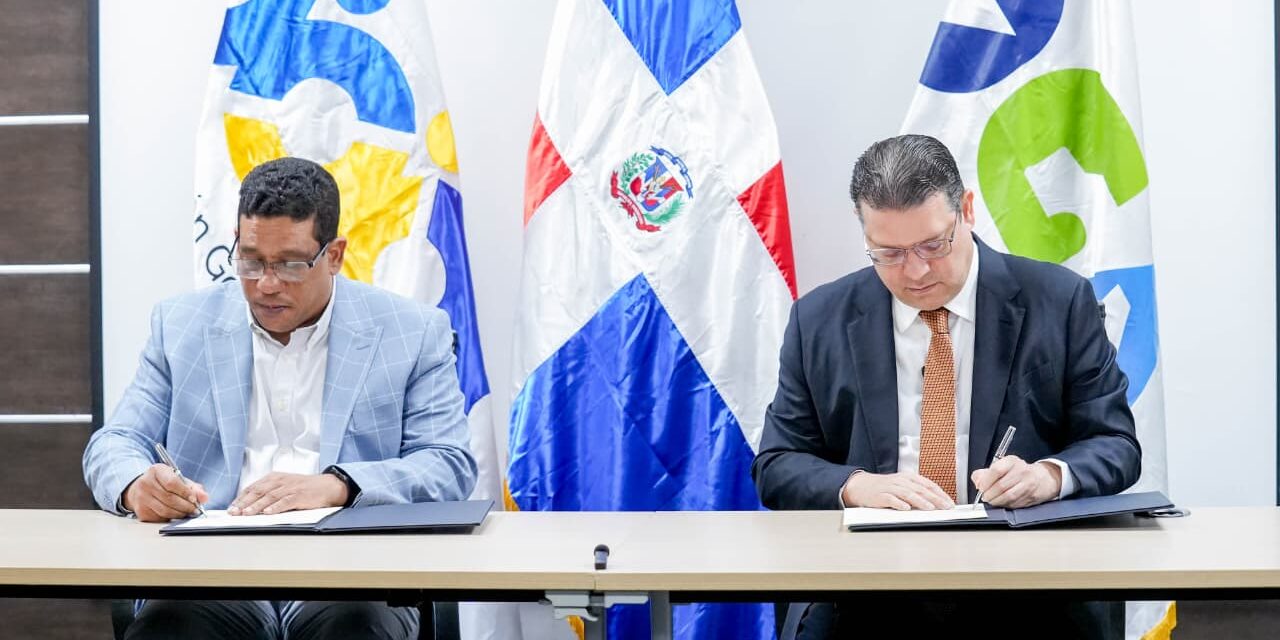 DGA y Contrataciones Públicas exigirán certificación tributaria aduanera para proveedores del Estado desde enero 2026