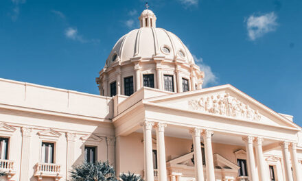 Para este miércoles, la jornada laboral será hasta la 1:00 PM y se suspende la docencia, como medidas preventivas por paso de tormenta Melissa