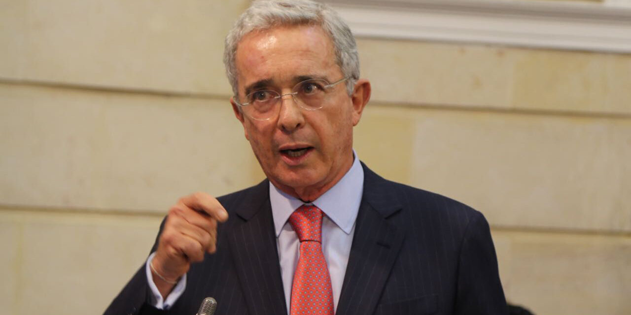 Tribunal Superior de Bogotá absuelve al expresidente Uribe de supuesto soborno