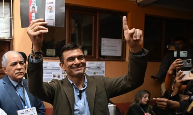 Bolivia: Con datos del Sirepre, Rodrigo Paz gana el balotaje con el 54,5%