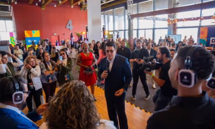 El ministro David Collado lanza en Colombia la plataforma “Conoce el Paraíso”