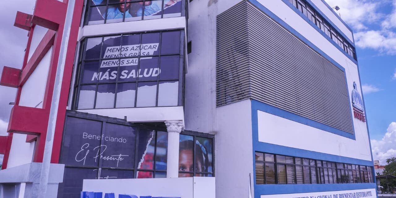 El INABIE socializa proyecto de pliego de condiciones específicas para las licitaciones del almuerzo escolar de los próximos años lectivos