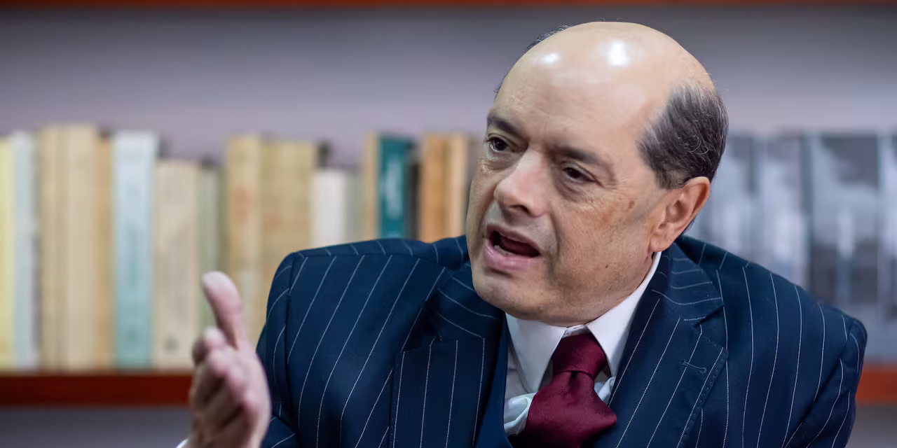 Enrique Vargas Lleras pide a Elon Musk, restringir la cuenta de X del presidente de Colombia, Gustavo Petro