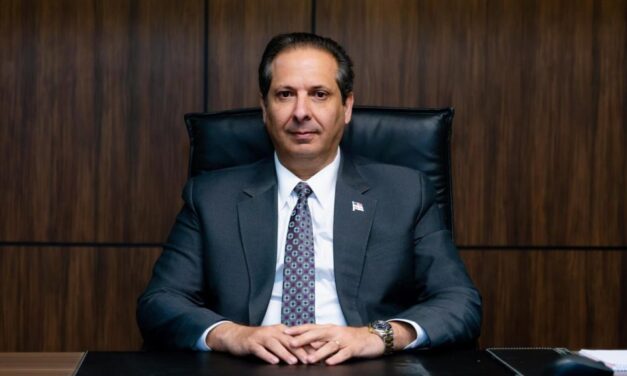 Ministro de Salud Pública llama de urgencia a vacunarse contra la influenza y advierte por mal uso de antibióticos