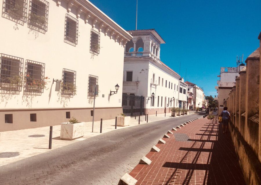 Calles de Ciudad Colonial estarán abiertas al turismo en diciembre
