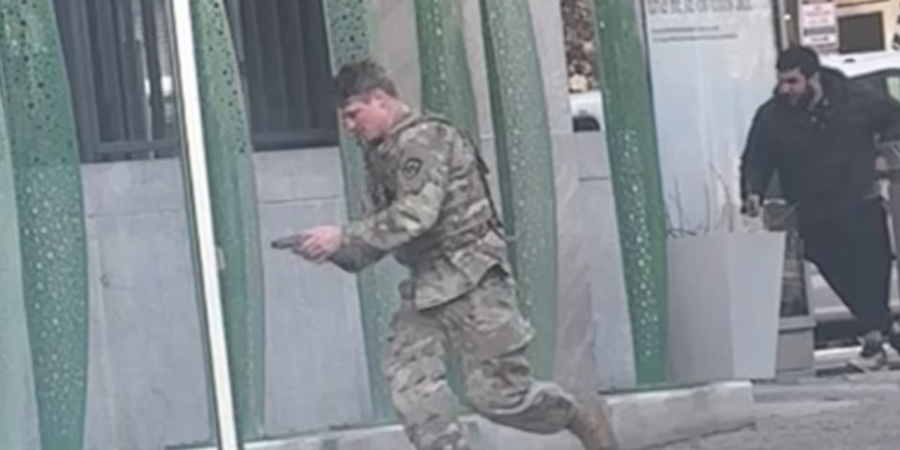 EE.UU. Imágenes recién publicadas revelan el inicio del ataque a la Guardia Nacional en Washington D. C.