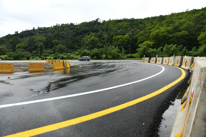 Ministerio de Obras Públicas pone en servicio nuevas soluciones viales para mejorar el tránsito en la Autopista Duarte