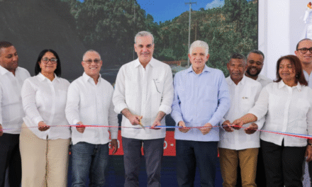 Presidente Abinader inaugura carretera El Cercado–Hondo Valle–Juan Santiago y fortalece el desarrollo del sur