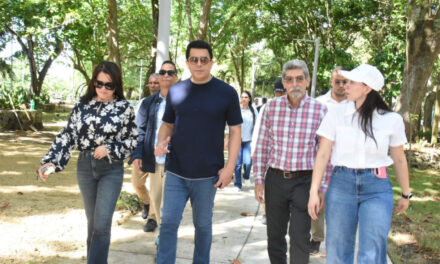 Ministro de Turismo supervisa reconstrucción del Parque Nacional Submarino La Caleta