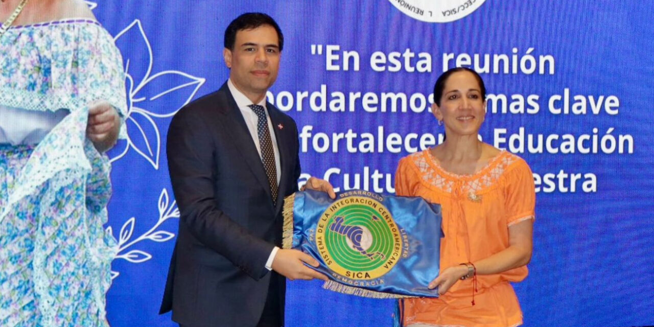 Roberto Ángel asume como ministro de Cultura, la presidencia pro tempore de la CECC-SICA