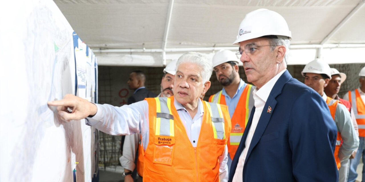 Presidente Abinader realiza visita de supervisión al túnel bajo la Plaza de la Bandera