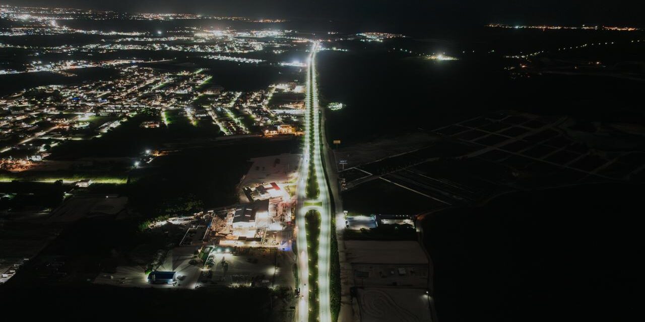 RD Vial Revoluciona la Seguridad Vial con Iluminación LED y Solar en Autopistas Principales