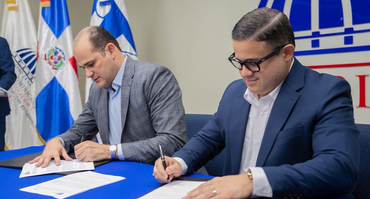 El INABIE sella acuerdo con el INDOCAL para elevar la calidad de su gestión en beneficios de los estudiantes