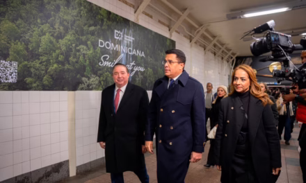 Turismo dominicano llena de color y sabor nacional el Grand Central de NY