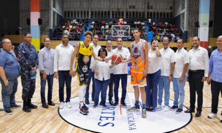 Miderec remoza polideportivo y realiza aporte al TBS de Barahona