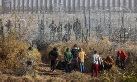 Trump planea una zona militarizada en la frontera entre California y México