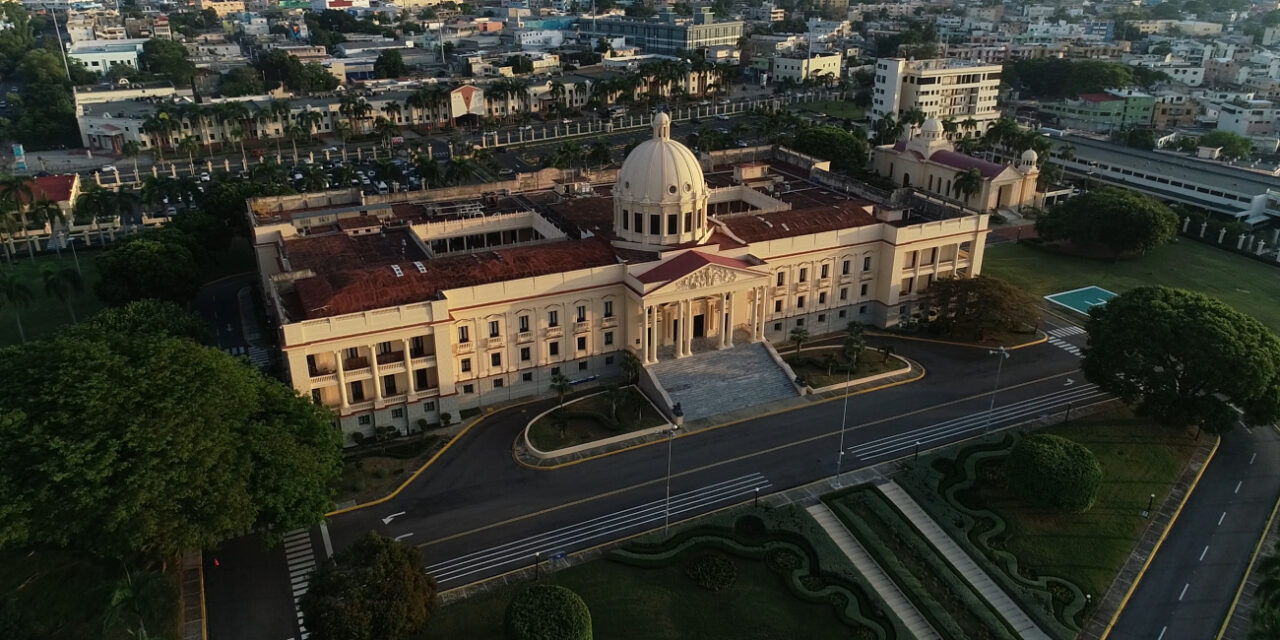 Gobierno dominicano cierra 2025 con logros y cifras positivas en turismo, salud, logística y lucha contra narcotráfico