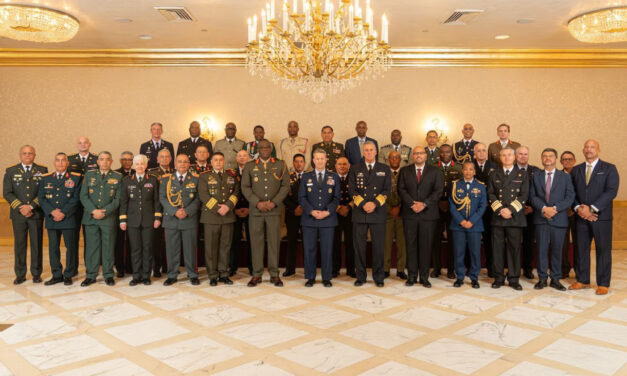Ministro de Defensa participa en histórica reunión hemisférica de altos mandos militares convocada por Estados Unidos
