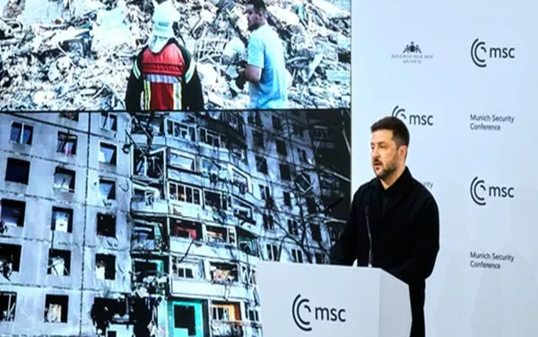 Un ataque con drones ucranianos provoca incendios en un puerto ruso del Mar Negro antes de las conversaciones de paz mediadas por EE. UU.